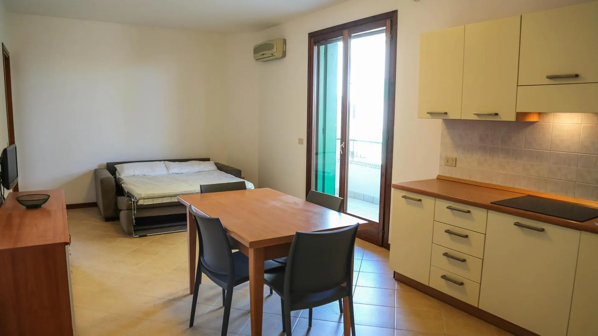 Appartamenti Perla Azzurra 4 Caorle 0*,  Italy